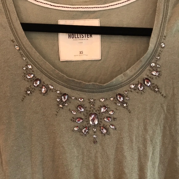 Hollister top - Picture 2 of 7